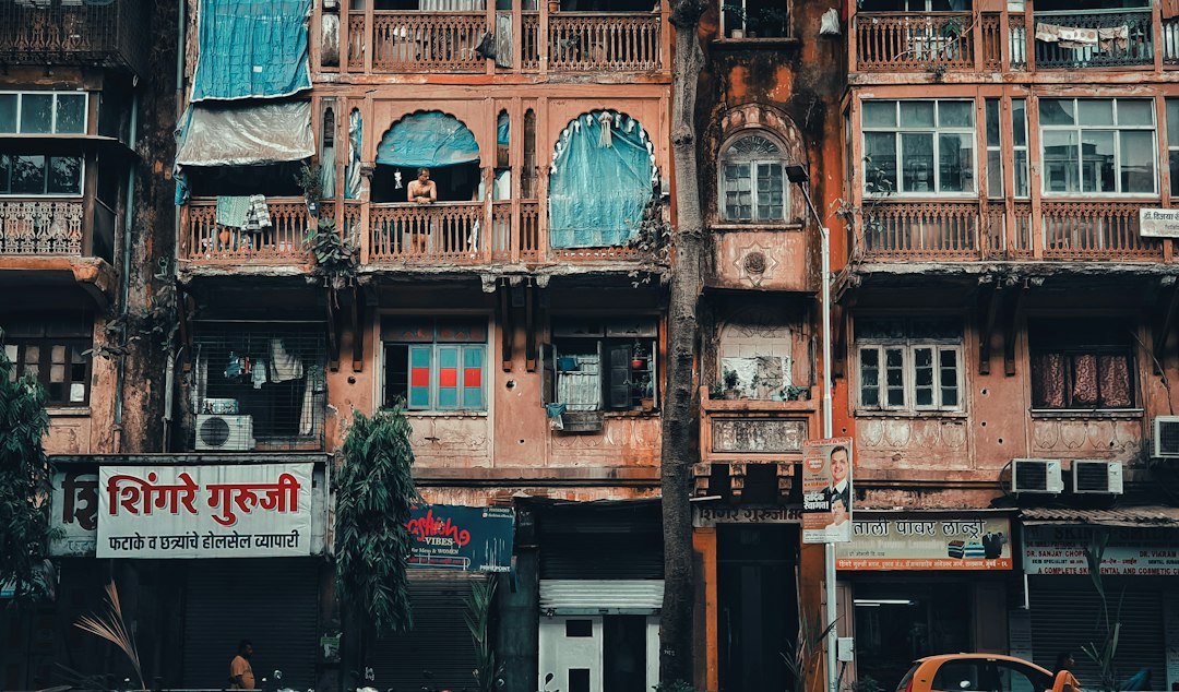 Mumbai morning cityscape representing entrepreneurs and local businesses